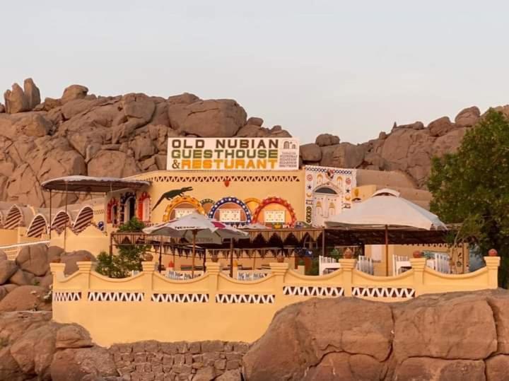 Old Nubian Guest House Assuan Esterno foto